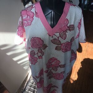 Gold Coast vintage gold detail pink rose XL v-neck tunic